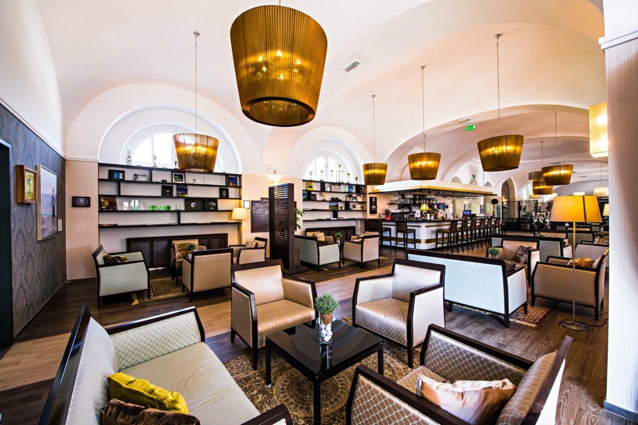 Alcsutdoboz Pannonia Golf & Country Club Bed & Breakfast エクステリア 写真